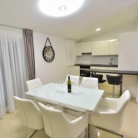 Apartments Sana Vir Exterior photo